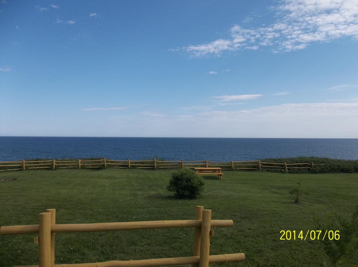 Les Chalets Brise-De-Mer Sainte-Therese-de-Gaspe Dış mekan fotoğraf